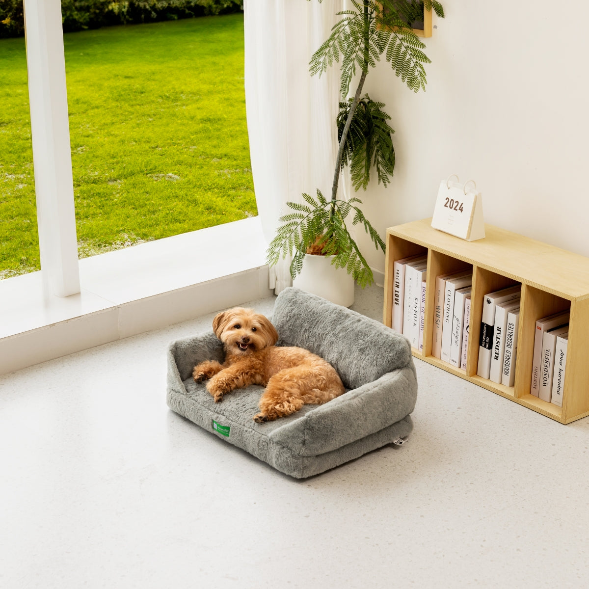 Macaron Fluffy Cat & Dog Sofa