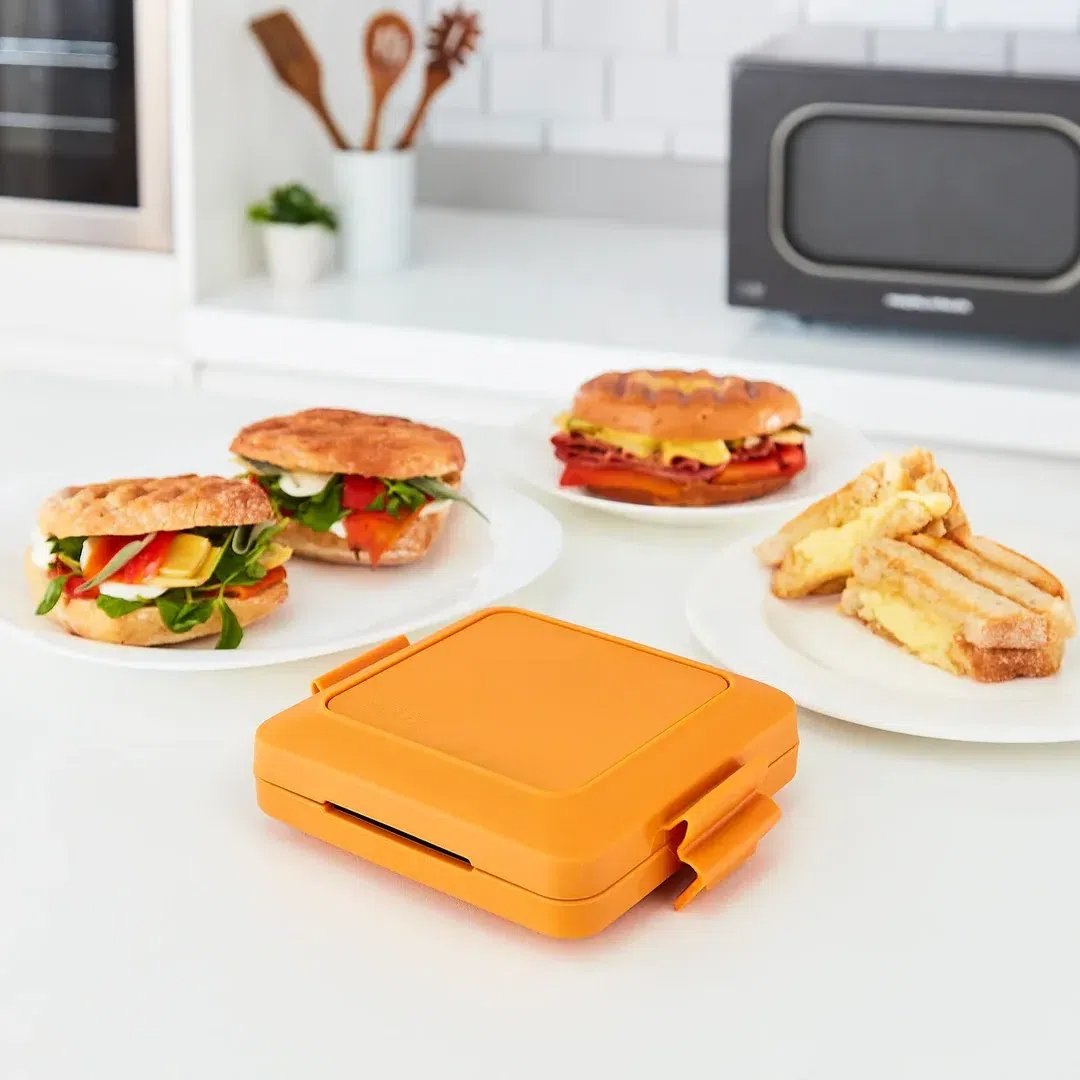 3‑Minute Microwave Toastie Maker – Sealed Hot Sandwiches in Minutes 🔥BUY 2 GET 20% OFF🔥